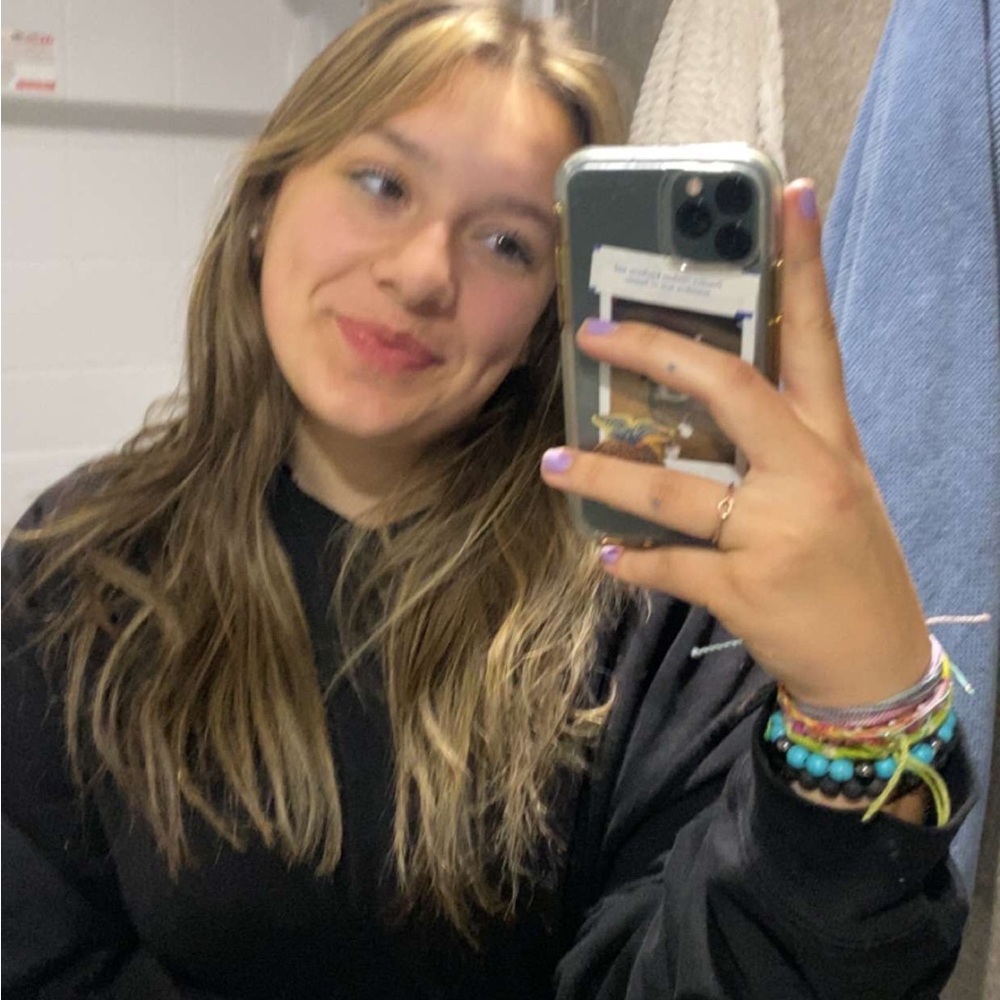 Meet your Posher, Emma
